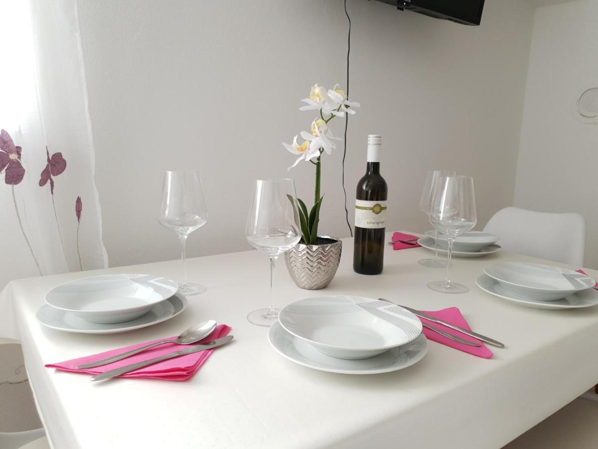 Apartaments Ukic Prvic Sepurine Exterior photo